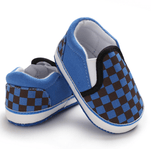 Spring and autumn new 0-1 years old baby shoes soft bottom set foot lattice toddler shoes