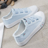 Women's canvas shoes