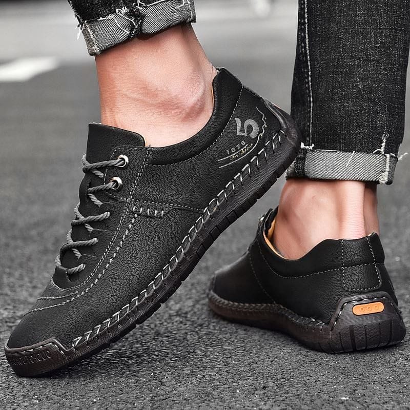 Genuine Leather Men Casual Shoes Luxury Brand 2019 Mens Loafers Moccasins Breathable Slip on Black Driving Shoes Plus Size 38-48